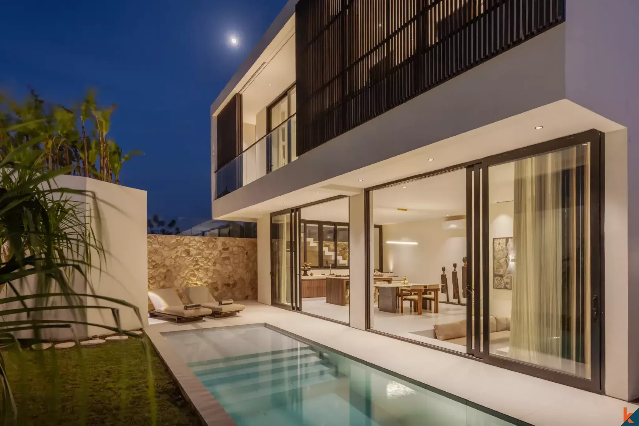 Rumah Townhouse Modern Dua Kamar Tidur dengan Status Hak Sewa di Kerobokan