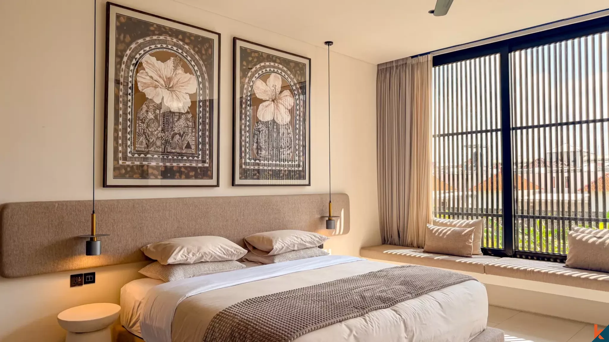 Rumah Townhouse Modern Dua Kamar Tidur dengan Status Hak Sewa di Kerobokan