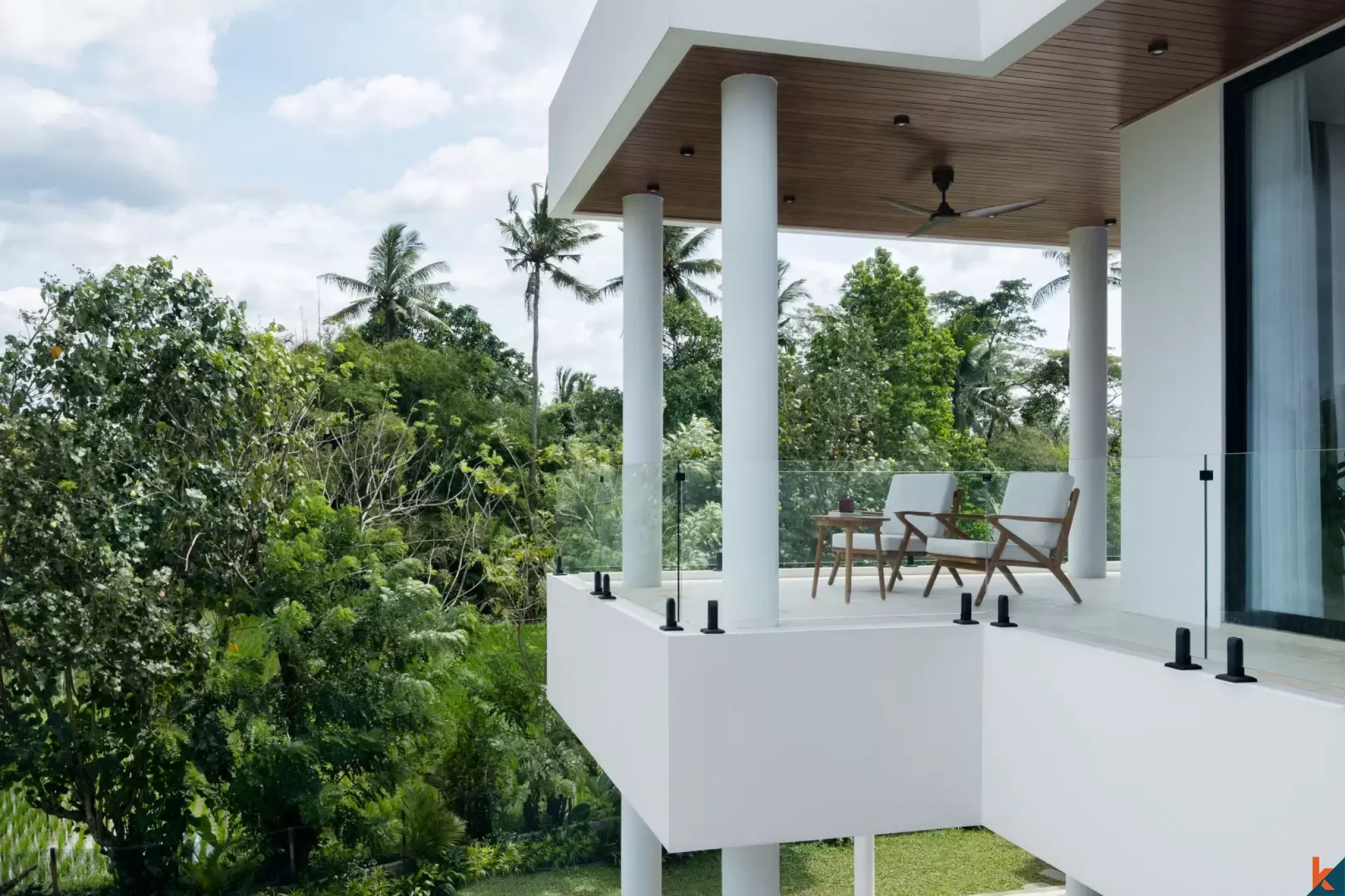 Properti Berkualitas Tinggi Enam Kamar Tidur dengan Hak Sewa Jangka Panjang di Ubud - Singakerta