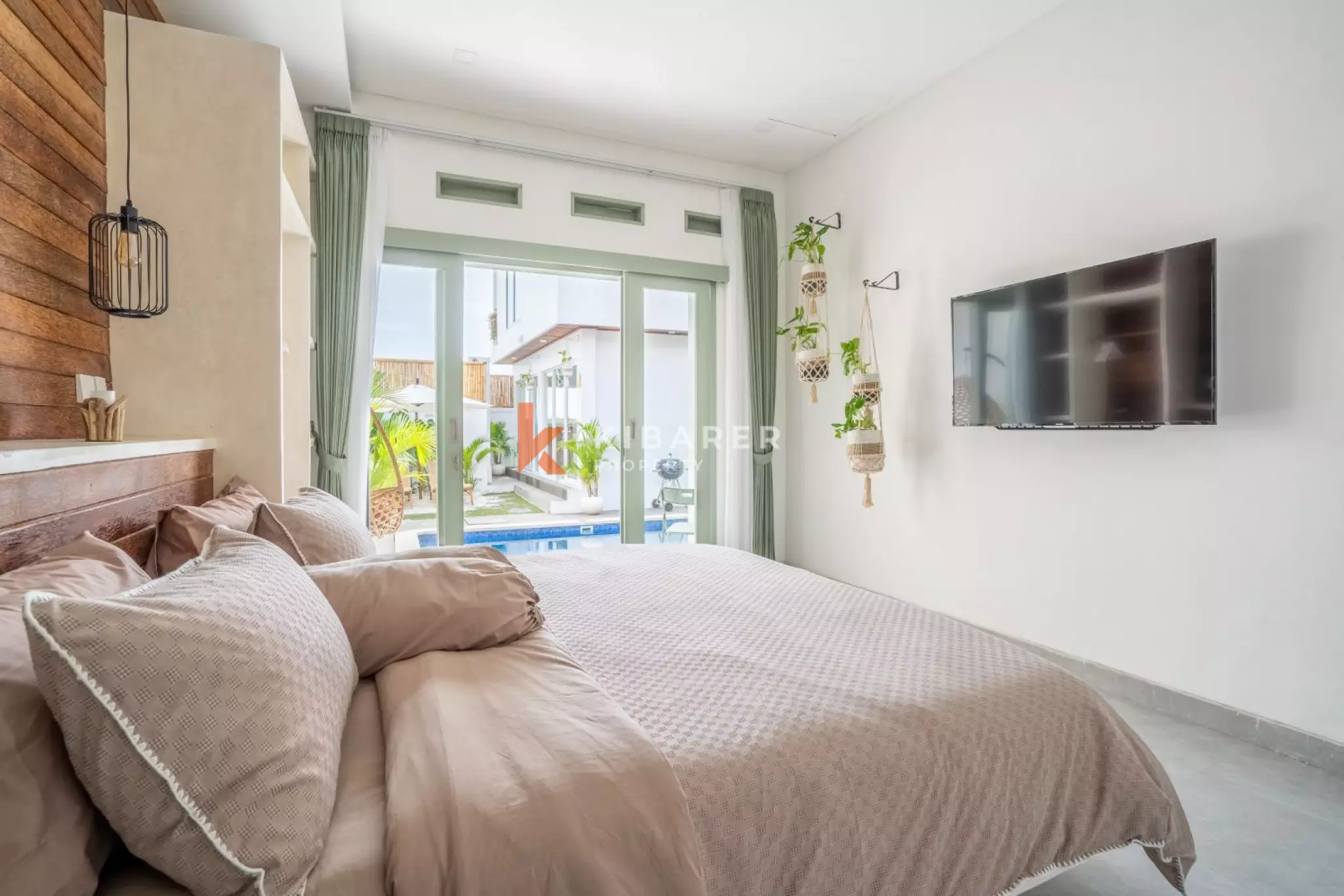 Beachside Two Bedroom Villa with Enclosed Living in Munggu