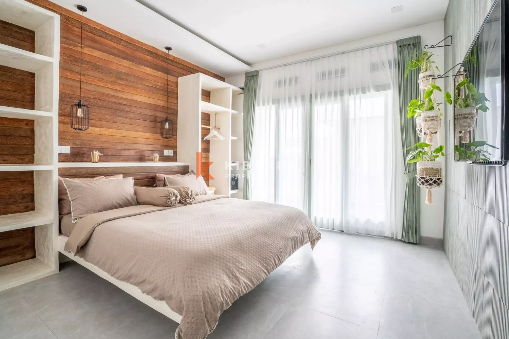 Beachside Two Bedroom Villa with Enclosed Living in Munggu