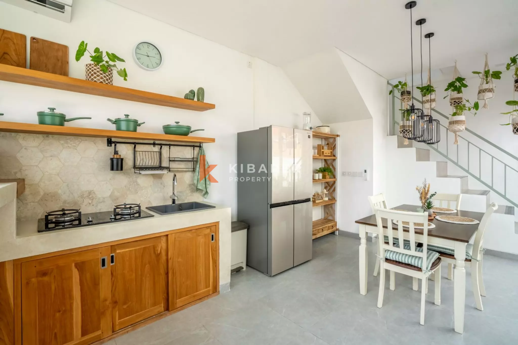 Beachside Two Bedroom Villa with Enclosed Living in Munggu