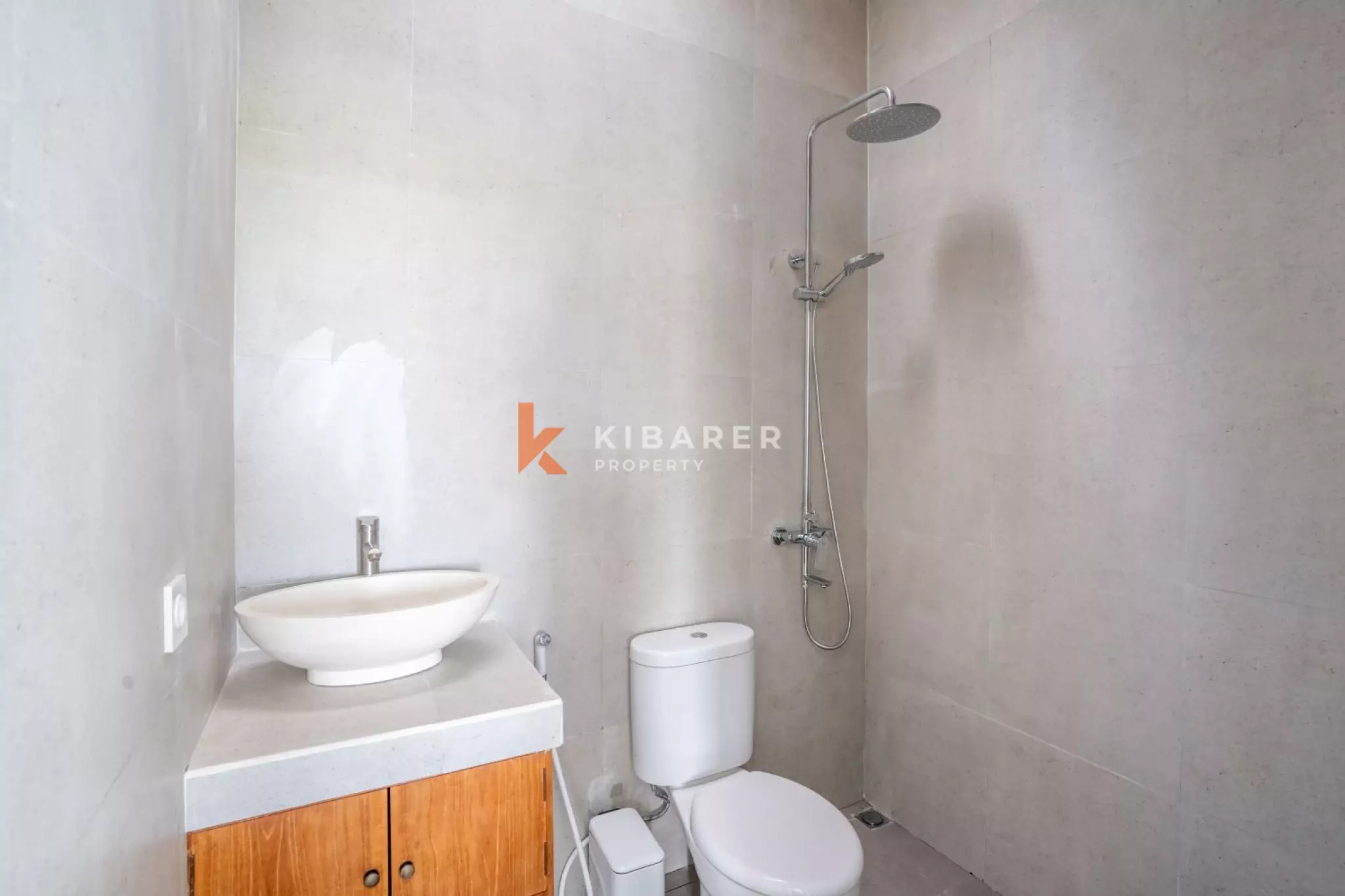 Beachside Two Bedroom Villa with Enclosed Living in Munggu