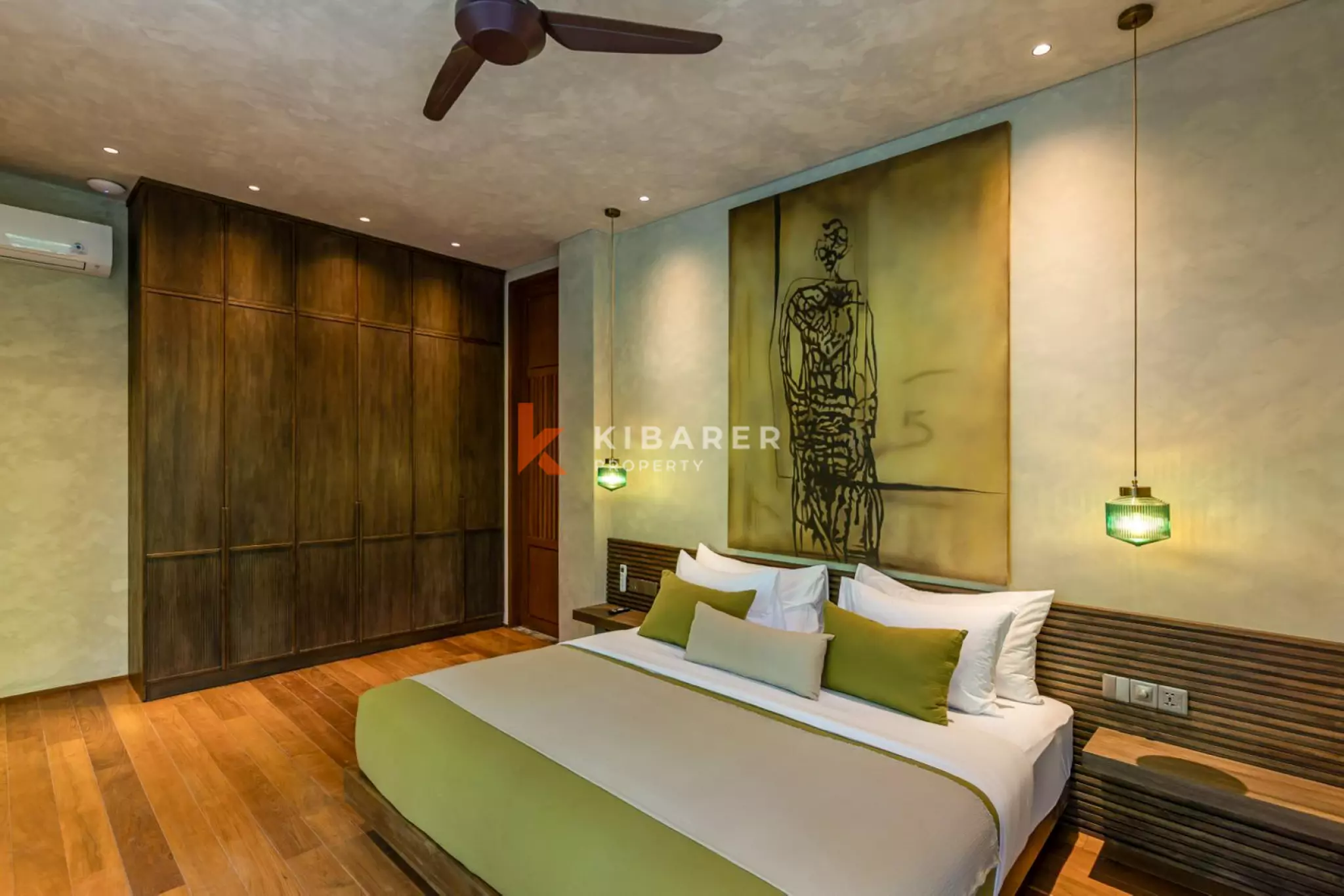Sophisticated Five-Bedroom Private Villa with Pool in Nyanyi
