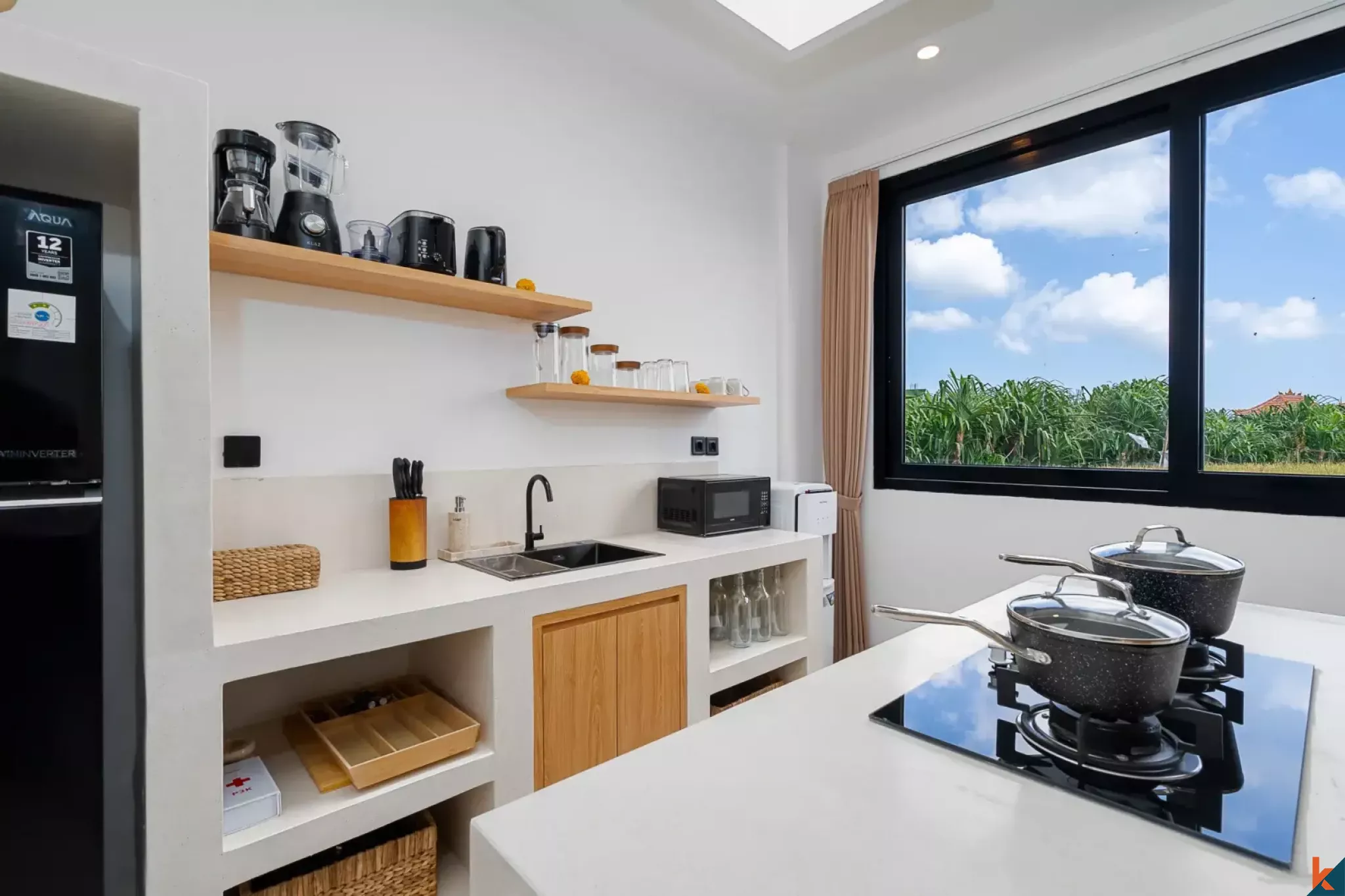 Charming two bedroom leasehold villa overlooking the rice fields in Tumbak Bayuh