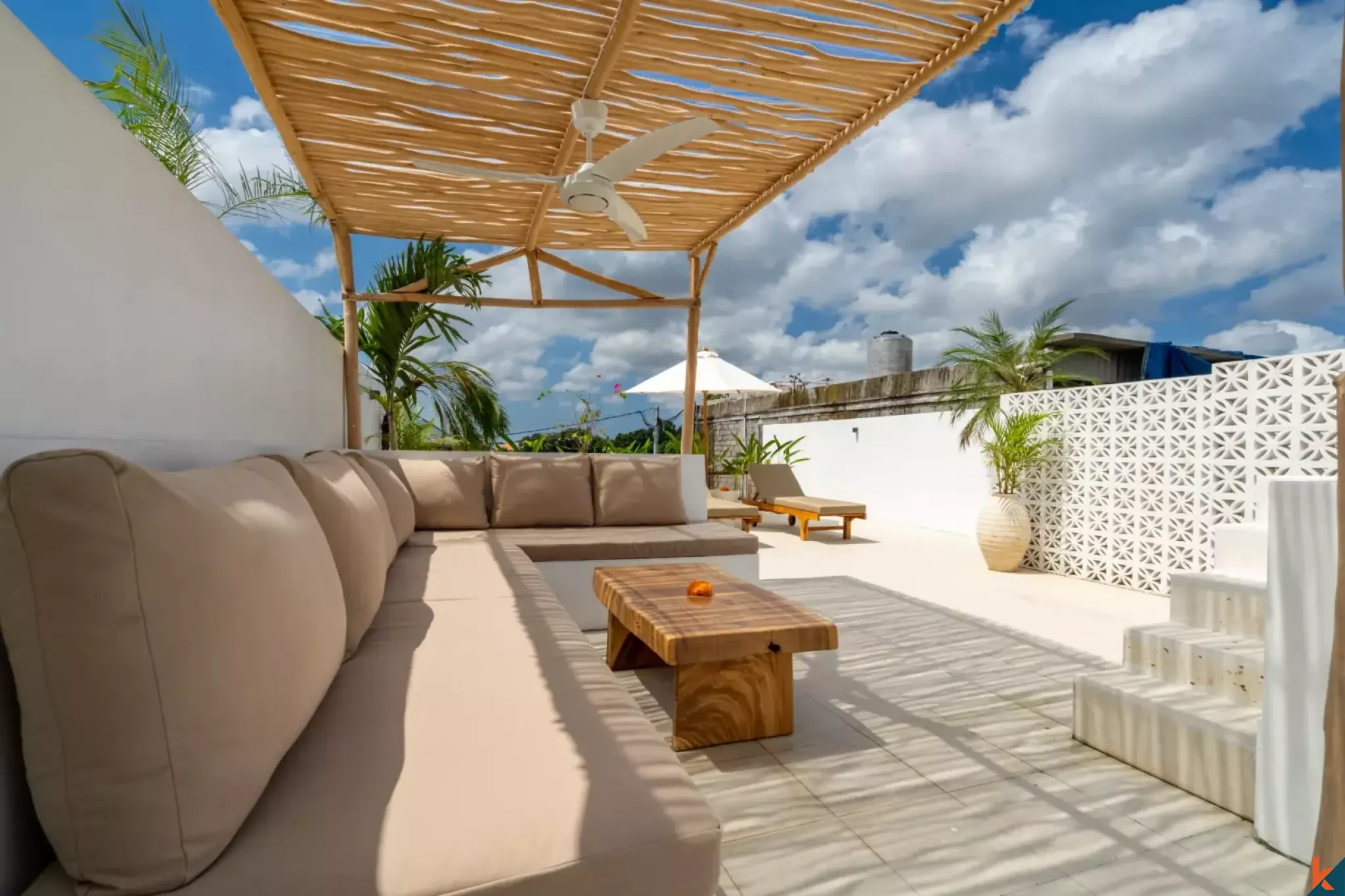 Charming two bedroom leasehold villa overlooking the rice fields in Tumbak Bayuh