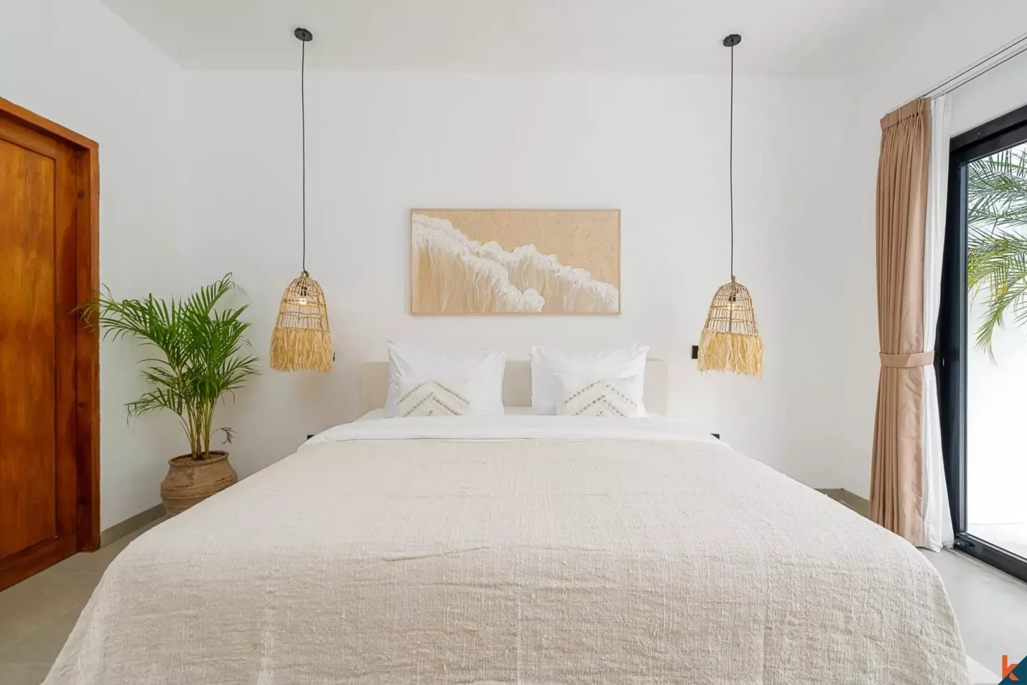 Charming two bedroom leasehold villa overlooking the rice fields in Tumbak Bayuh