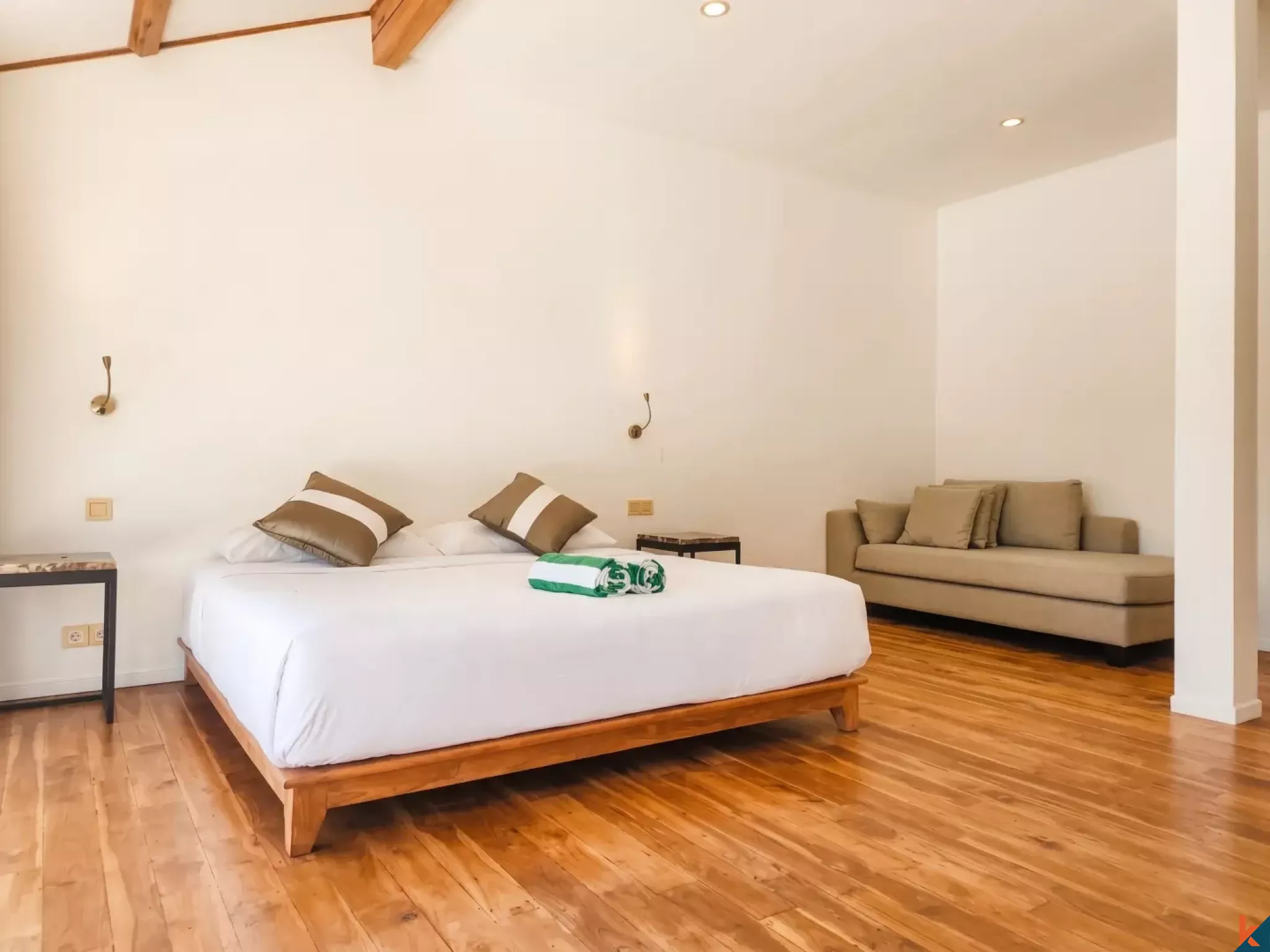 Exquisite four bedroom joglo style property for sale in Nyambu