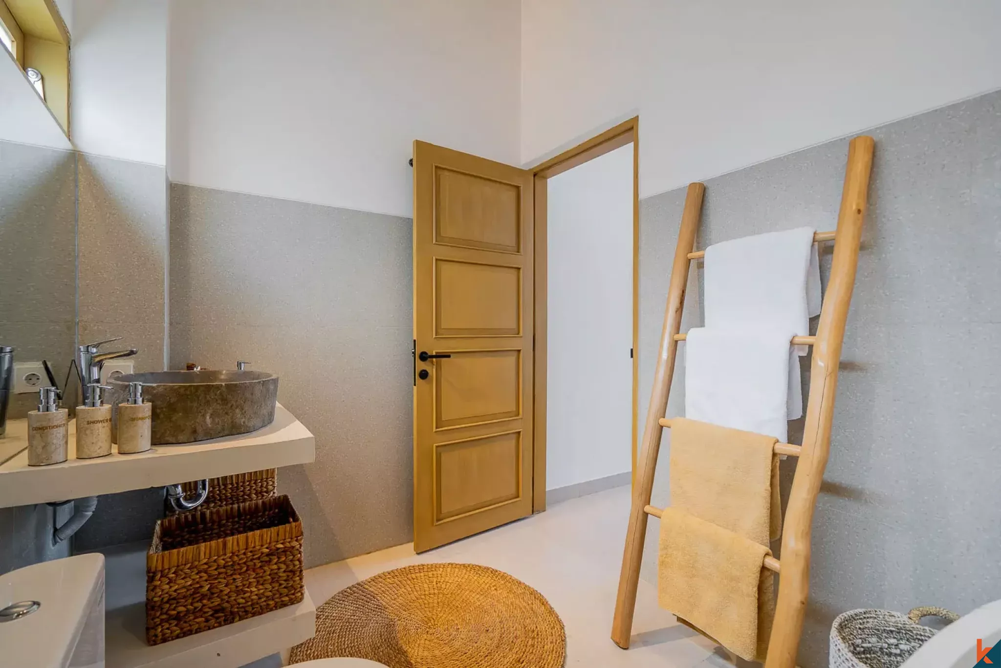 Tropical Three Bedroom Leasehold Villa for Sale in Tibubeneng, Canggu