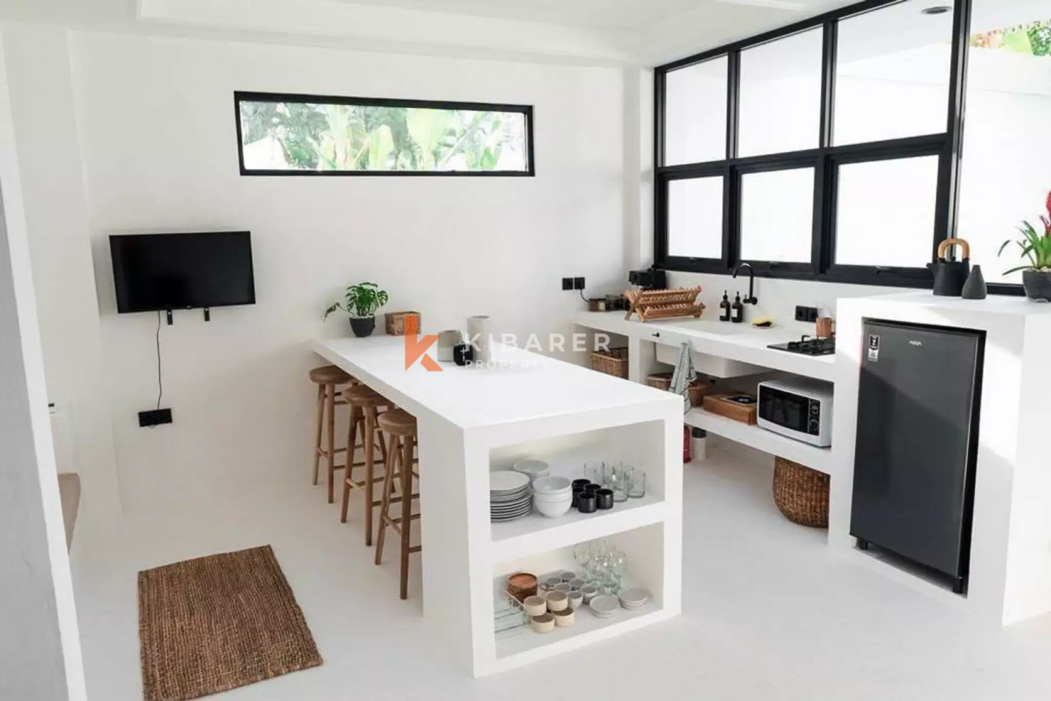 Villa élégante et privée de trois chambres avec séjour fermé à Canggu
