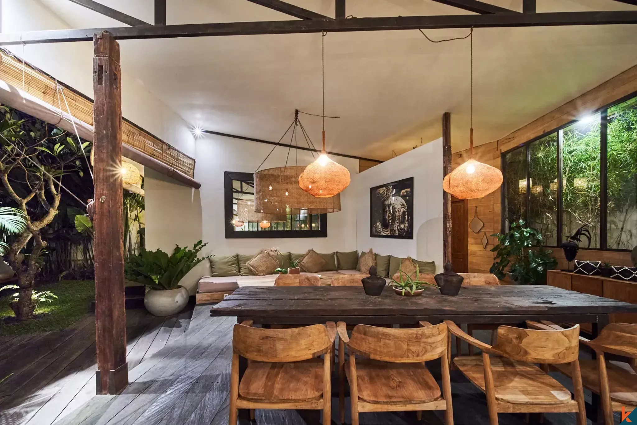 Beautiful three bedrooms villa offering rare long lease in fashionable Umalas area