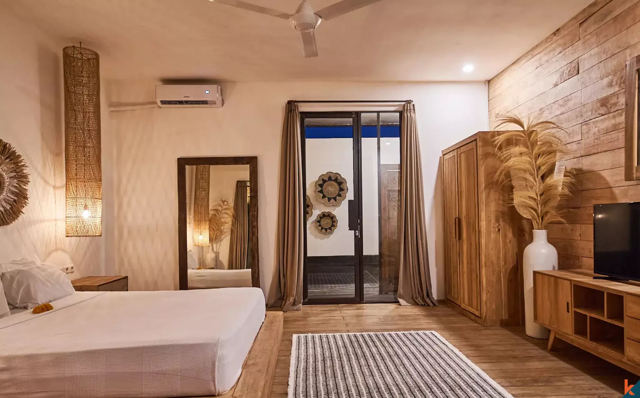 Beautiful three bedrooms villa offering rare long lease in fashionable Umalas area