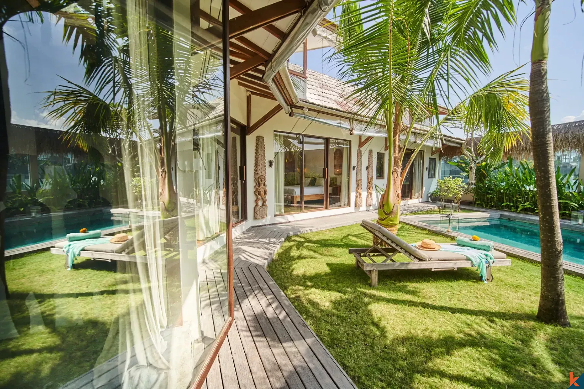Gorgeous four bedrooms villa offering rare long lease in fashionable Umalas area