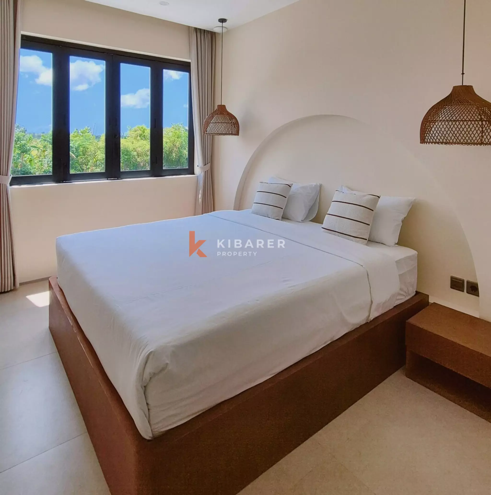 Oasis avec jardin et charme méditerranéen : villa de quatre chambres à Seminyak