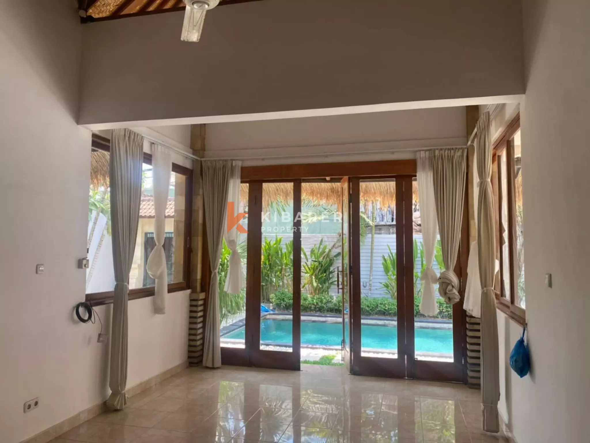 Emplacement stratégique pour un investissement – ​​Villa non meublée de deux chambres à Seminyak