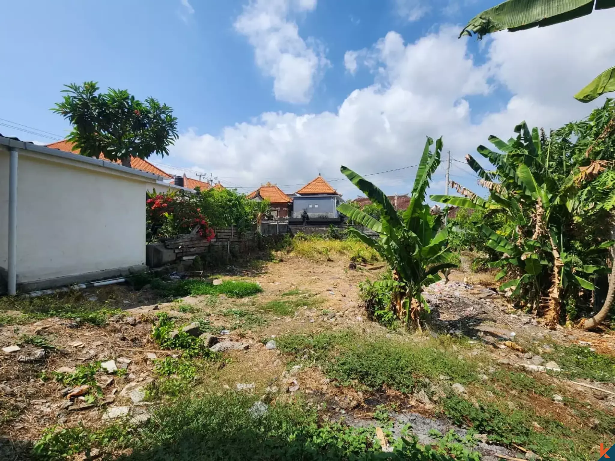 Les parcelles Compact 2.7 sont des terrains en bail emphytéotique disponibles dans le quartier branché de North Canggu
