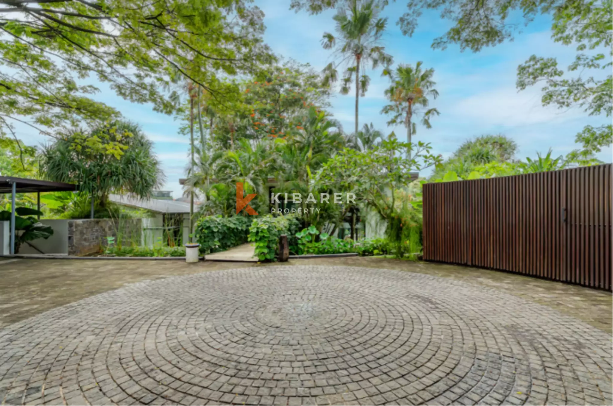 Understated Luxury Three Bedroom Villa with Sauna & Gym in Canggu