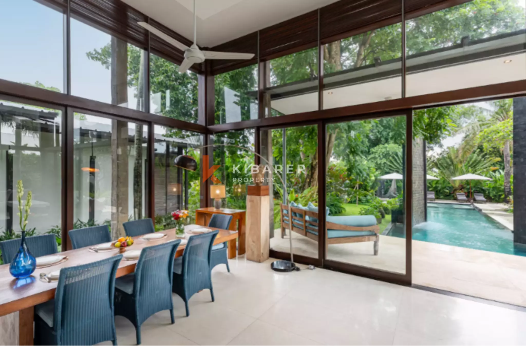 Understated Luxury Three Bedroom Villa with Sauna & Gym in Canggu
