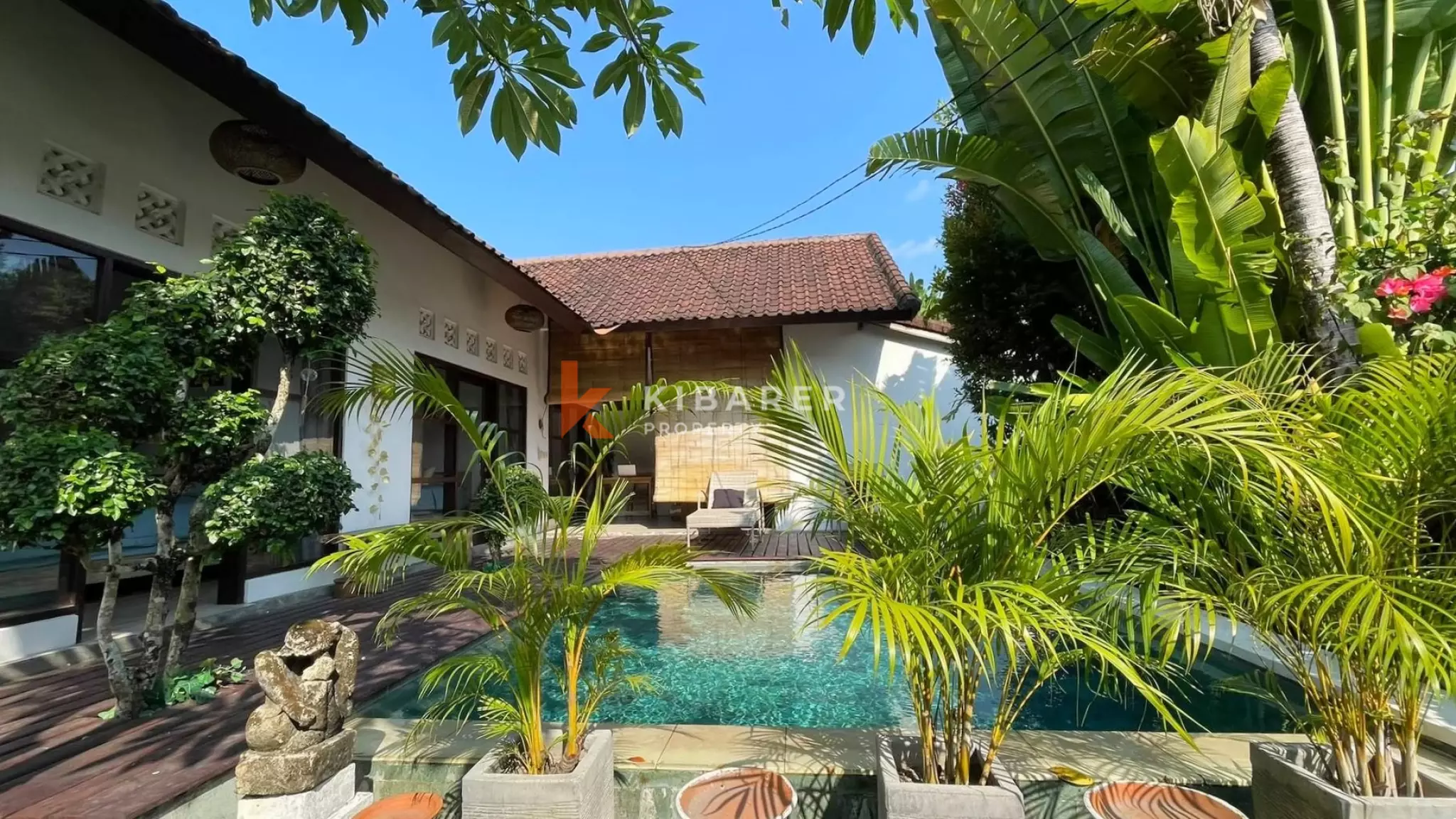 Villa de trois chambres avec piscine privée à Babakan, Canggu