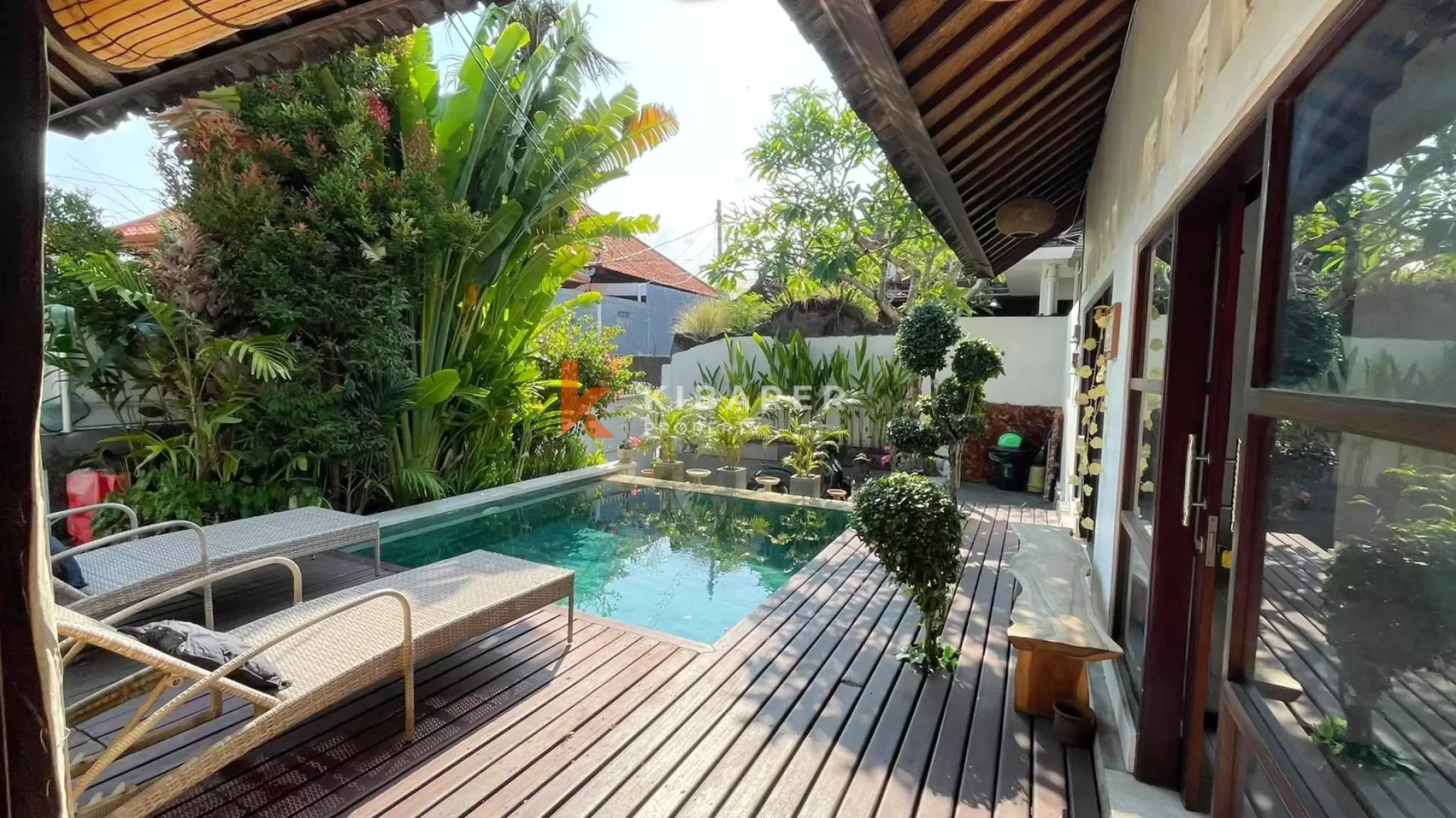 Villa de trois chambres avec piscine privée à Babakan, Canggu