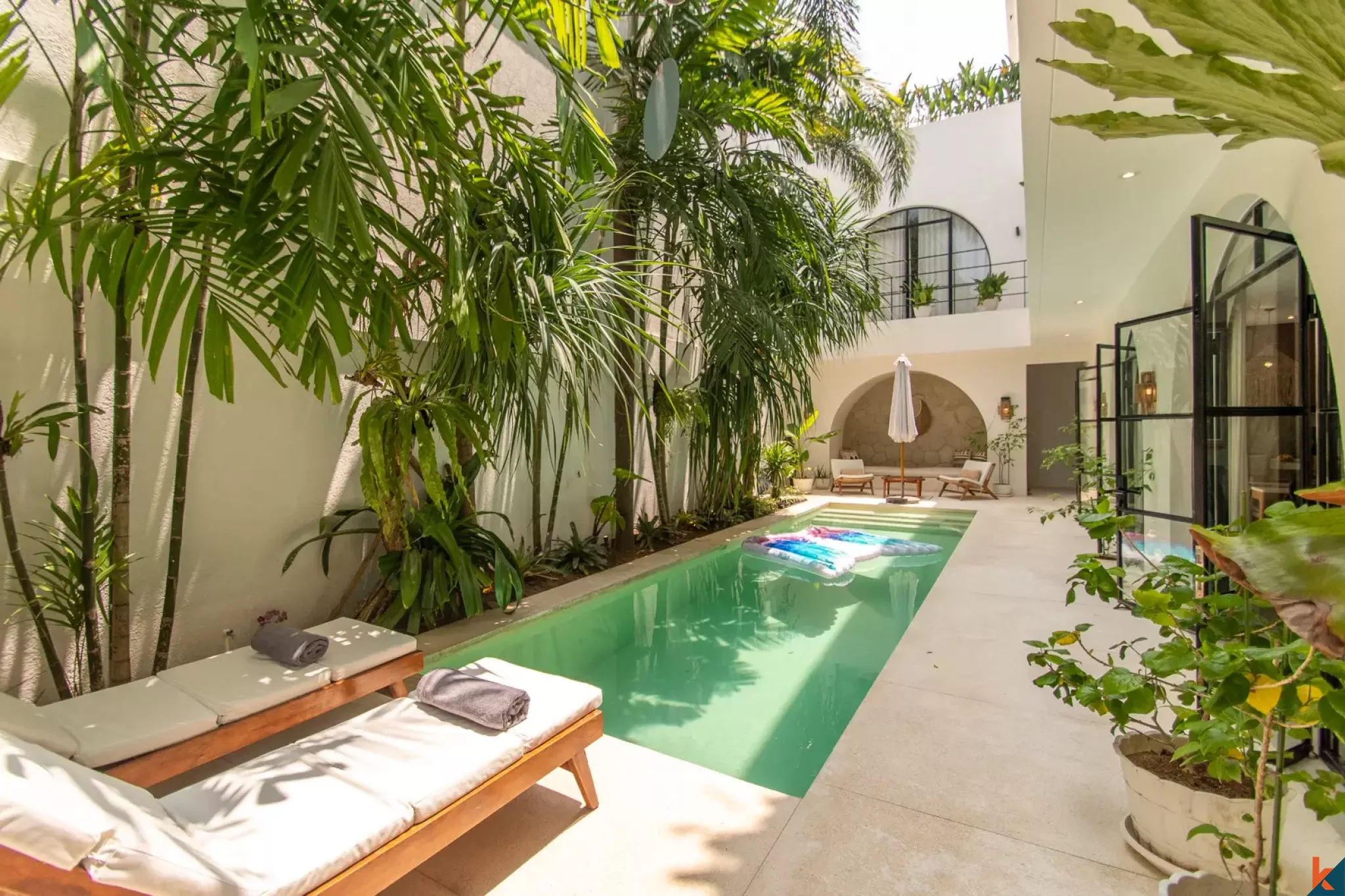 High quality five bedroom multilevel freehold villa for sale in Umalas I