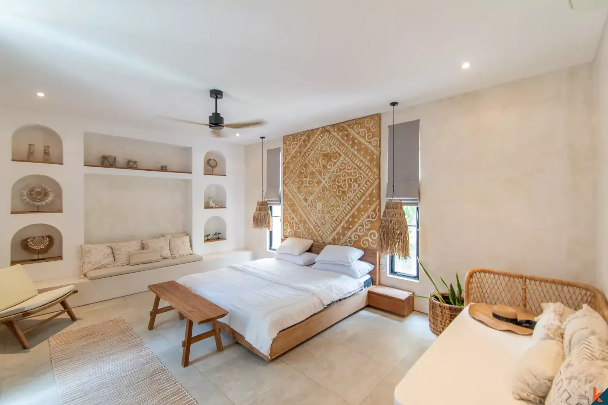 High quality five bedroom multilevel freehold villa for sale in Umalas I
