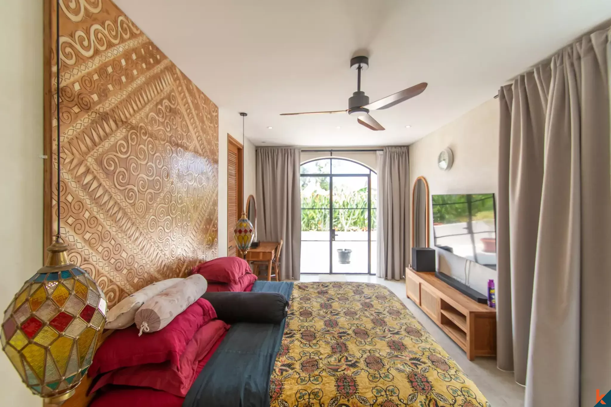 High quality five bedroom multilevel freehold villa for sale in Umalas I