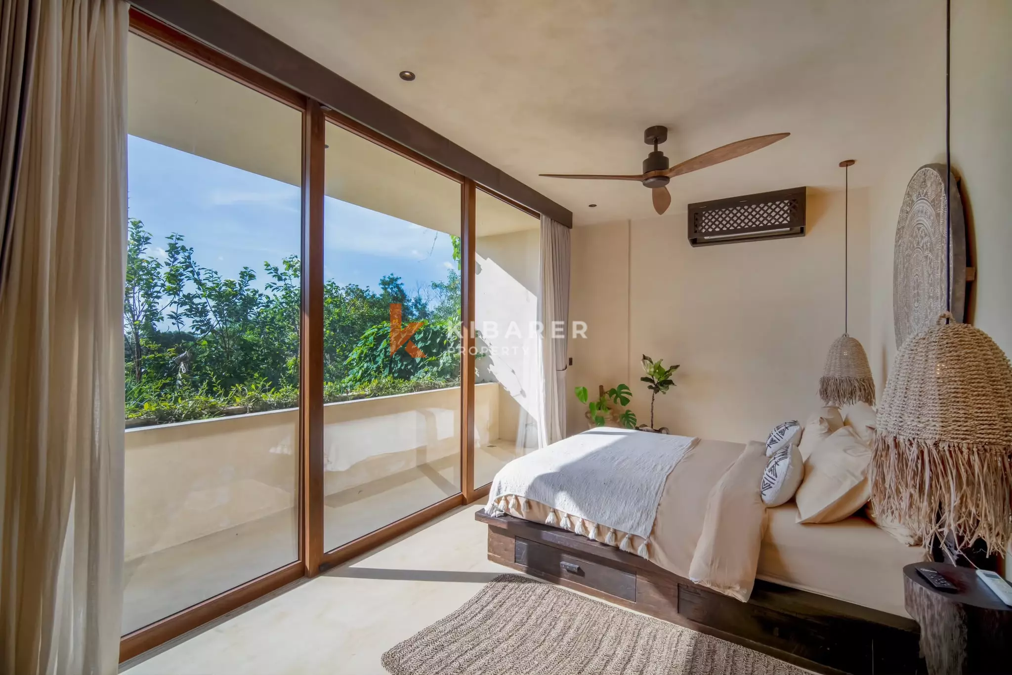 Bohemian-Chic Three Bedroom Villa with Rooftop Ocean and Sunset Views in Uluwatu