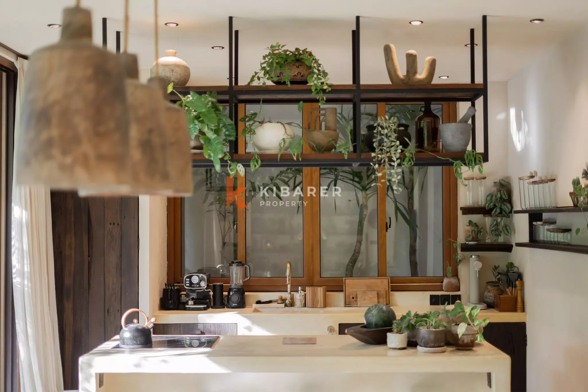Bohemian-Chic Three Bedroom Villa with Rooftop Ocean and Sunset Views in Uluwatu