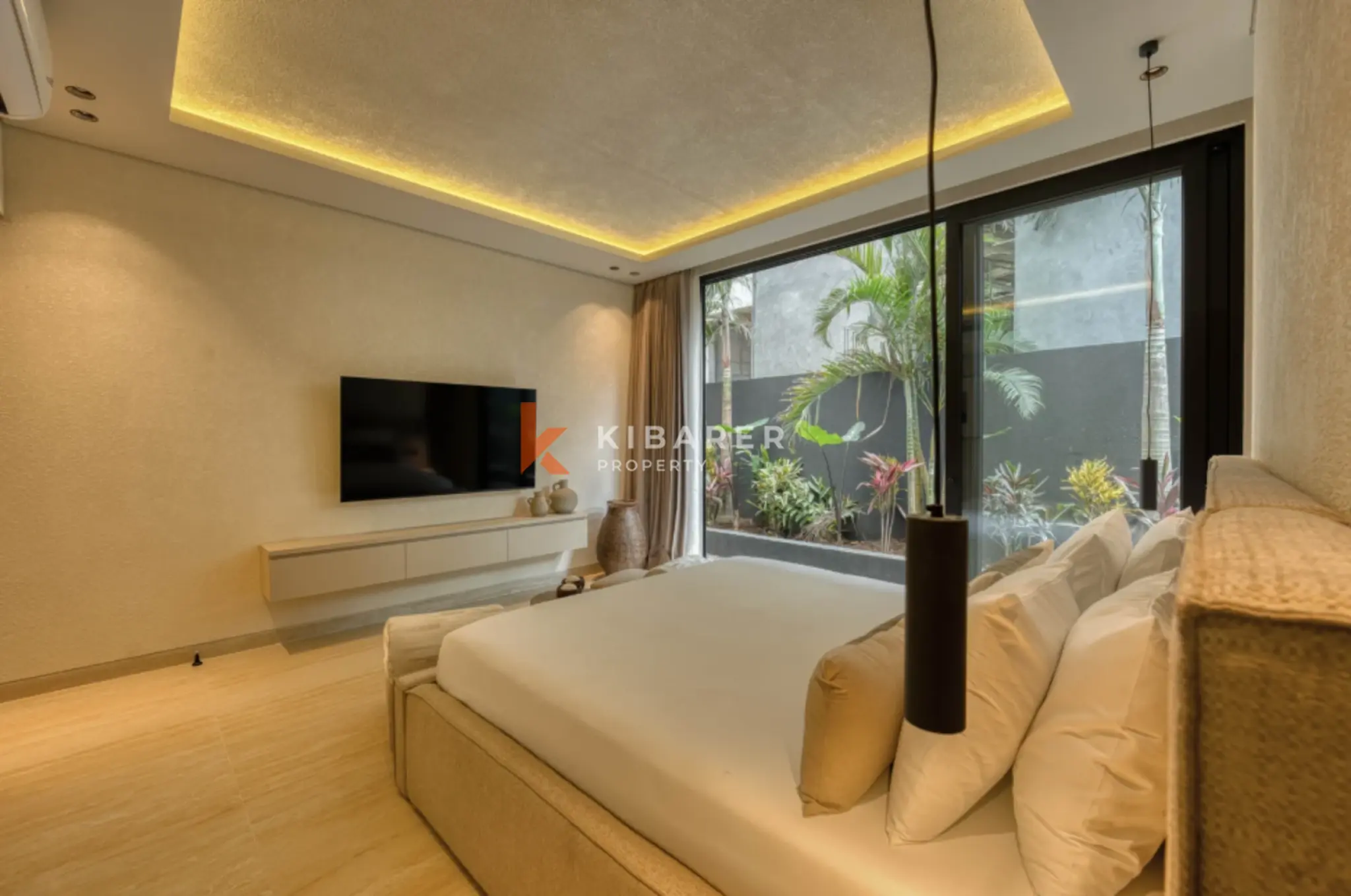 Keanggunan ala Eropa – Vila Mewah Empat Kamar Tidur di Umalas