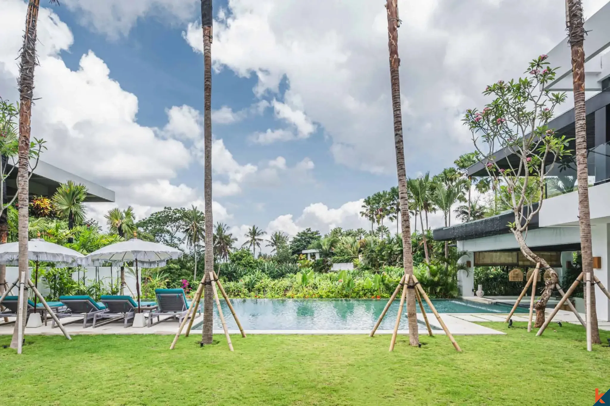 Luxury Five Bedroom Villa with Rice Field Views for Sale in Canggu - Tumbak Bayuh