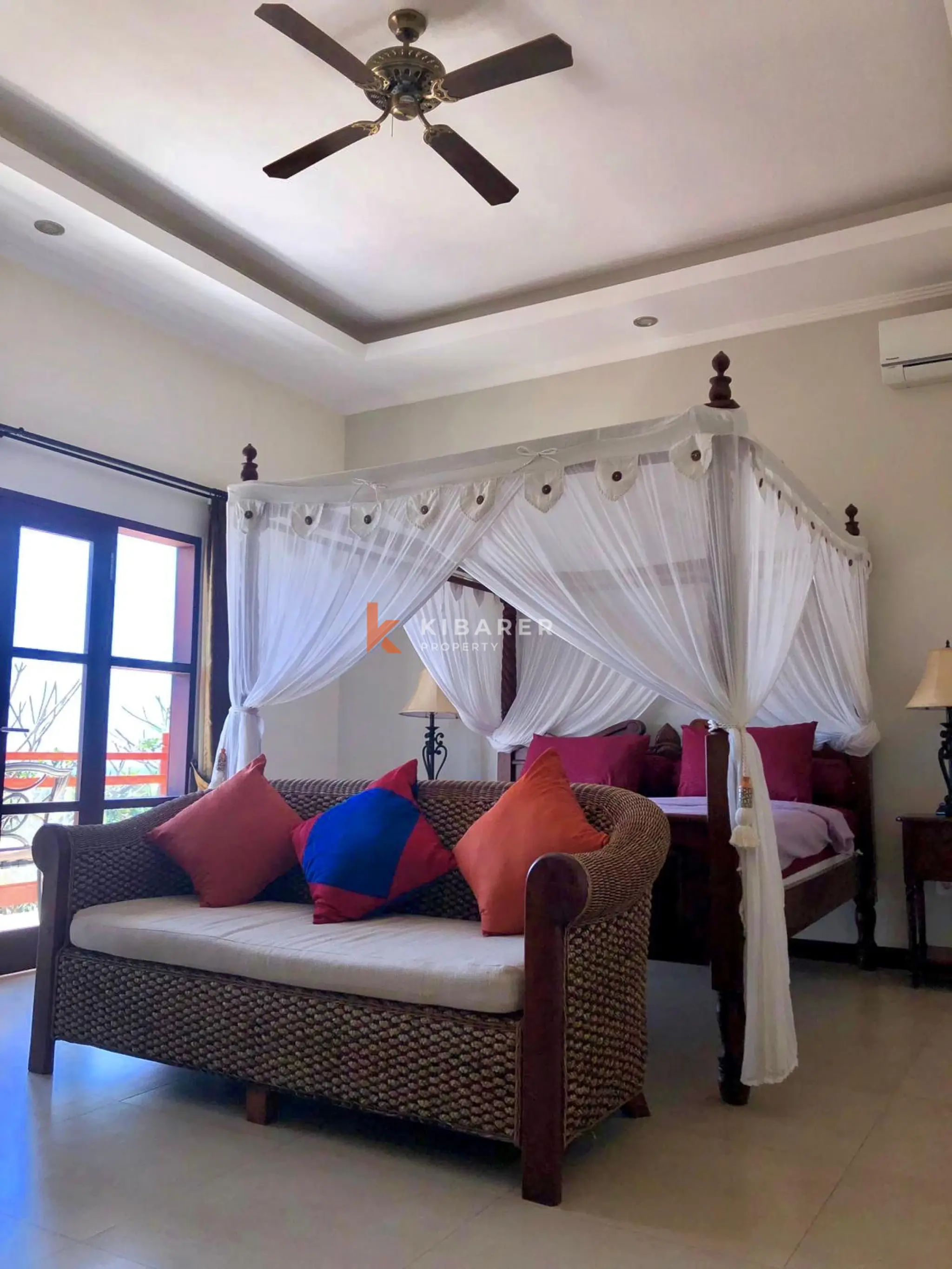 The Bay View Three Bedroom Villa Iin Jimbaran