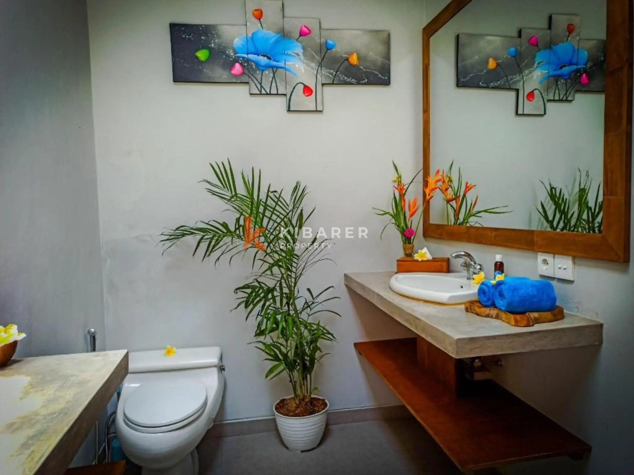 Comfortable Three Bedroom Villa Near Keramas Beach