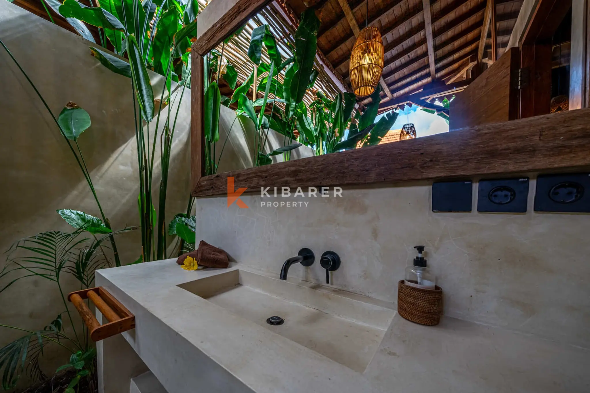 Charming Two Bedroom Villa in Desirable Bingin