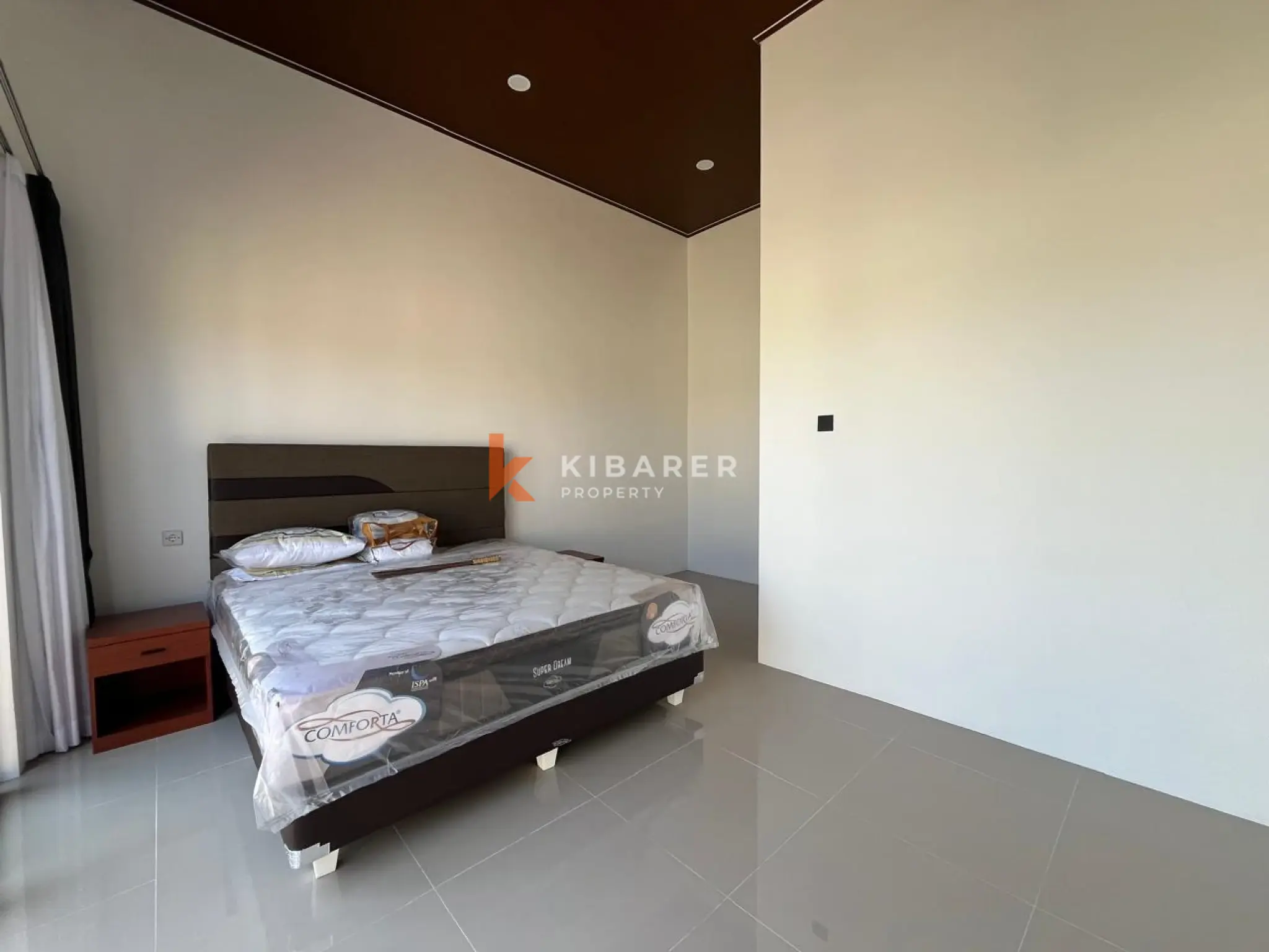 Peaceful Two Bedroom Villa with Rooftop Field Views in Dawas Padonan