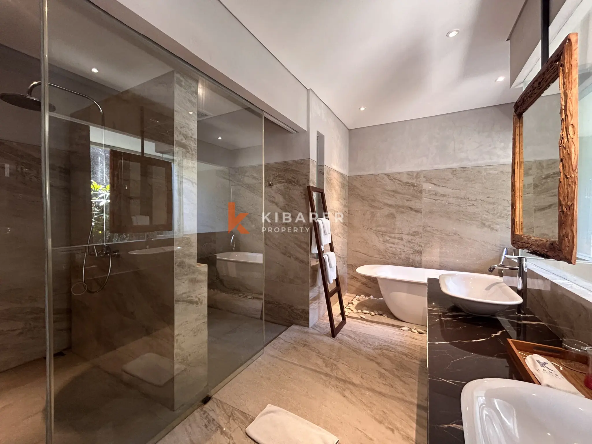 Modern Three-Bedroom Villa with Pool and Scenic Balcony Views in Nusa Dua