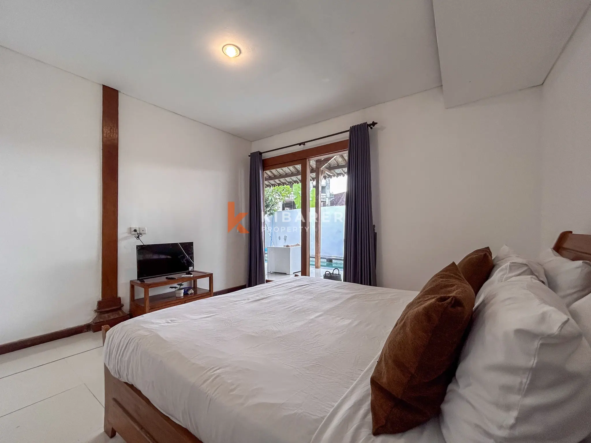 Charming Two-Bedroom Traditional Balinese Villa with Private Pool and Open Living in Canggu