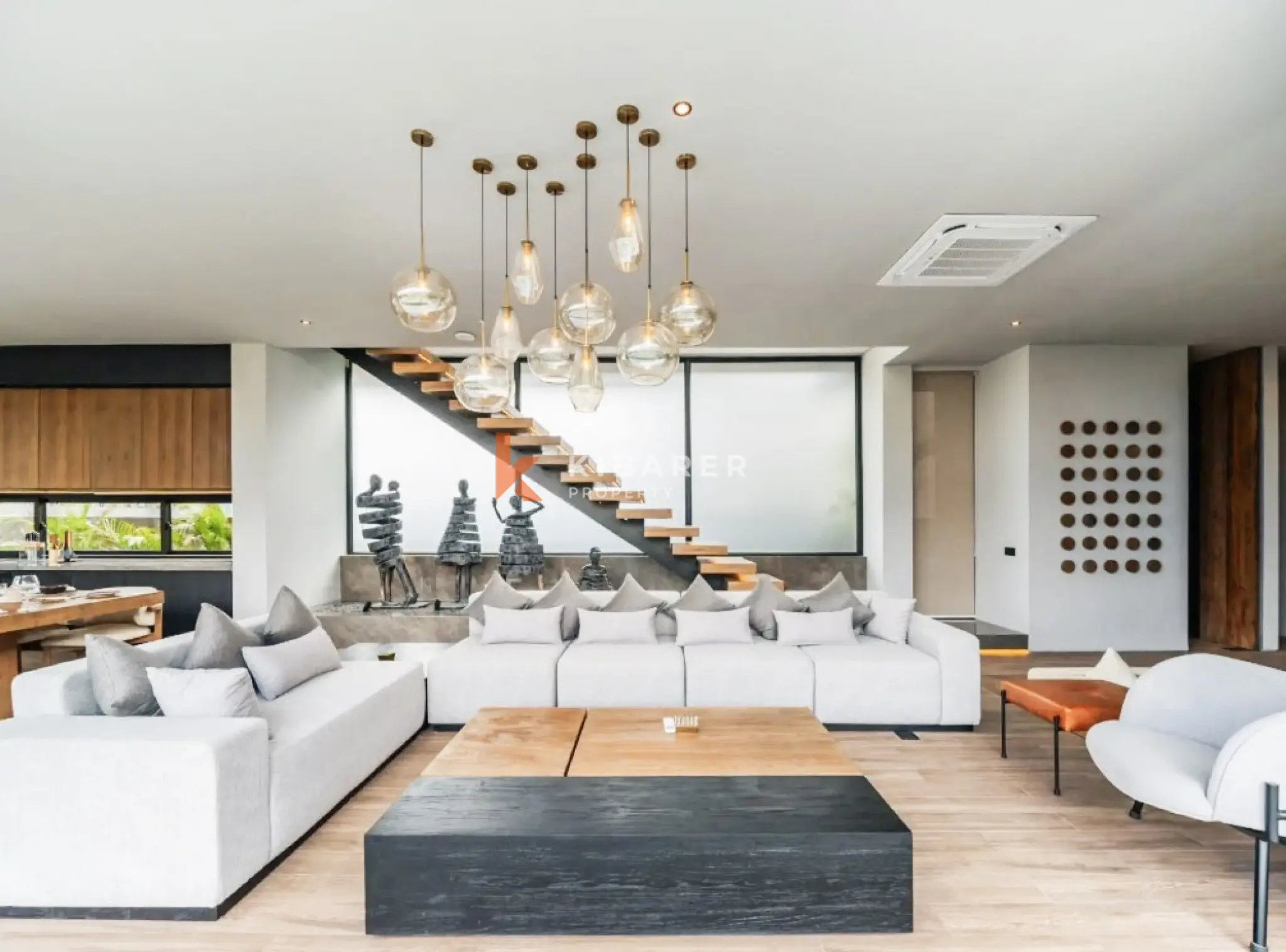 Luxury Four-Bedroom Modern Villa with Expansive Pool and Sunken Lounge in Umalas