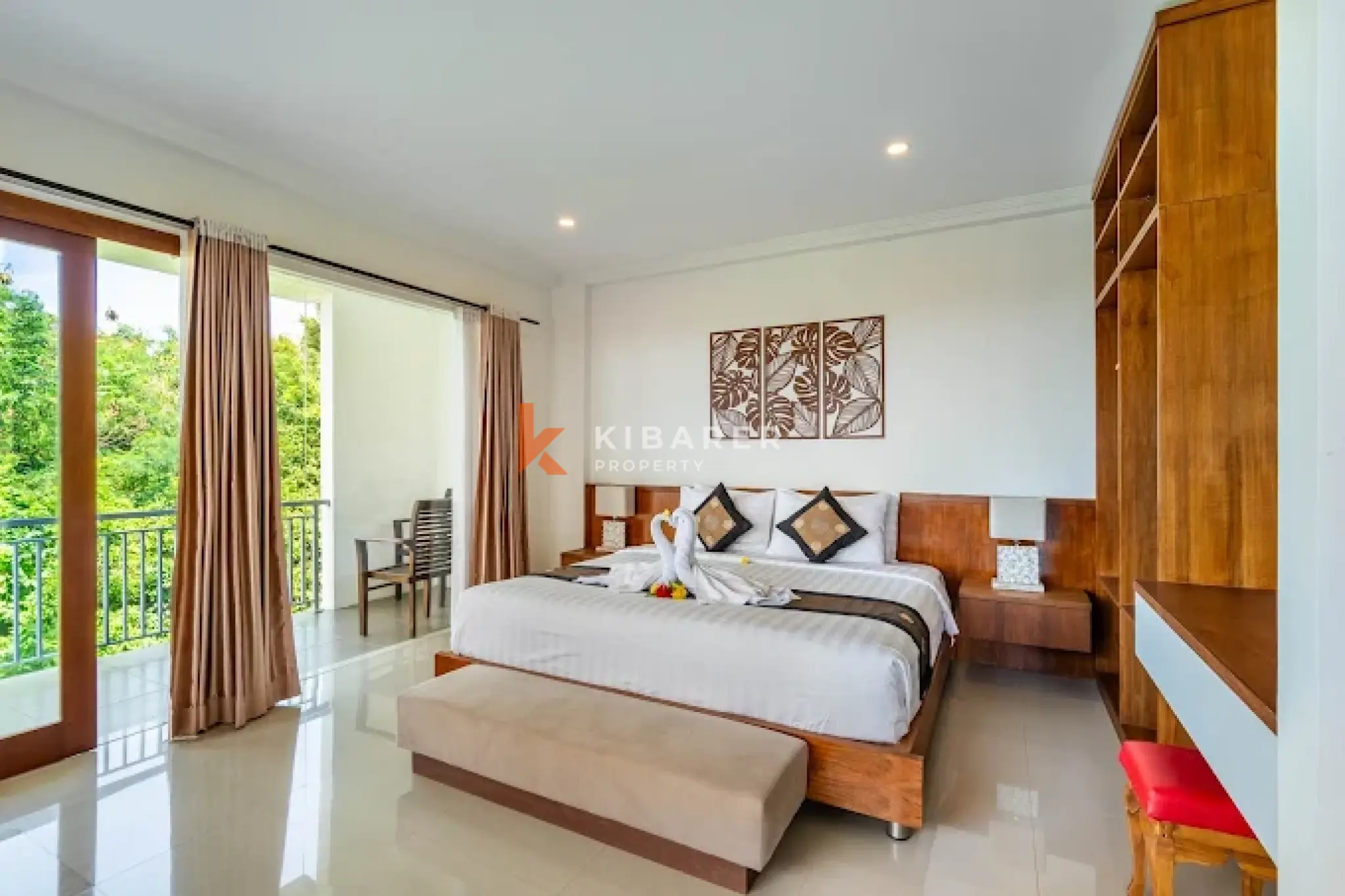 Serene Ocean View Villa with Four Spacious Bedrooms in Ungasan