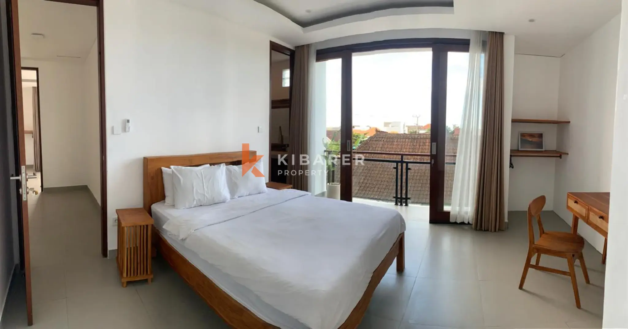 Chic Three-Bedroom Tropical Villa with Pool in Pantai Lima