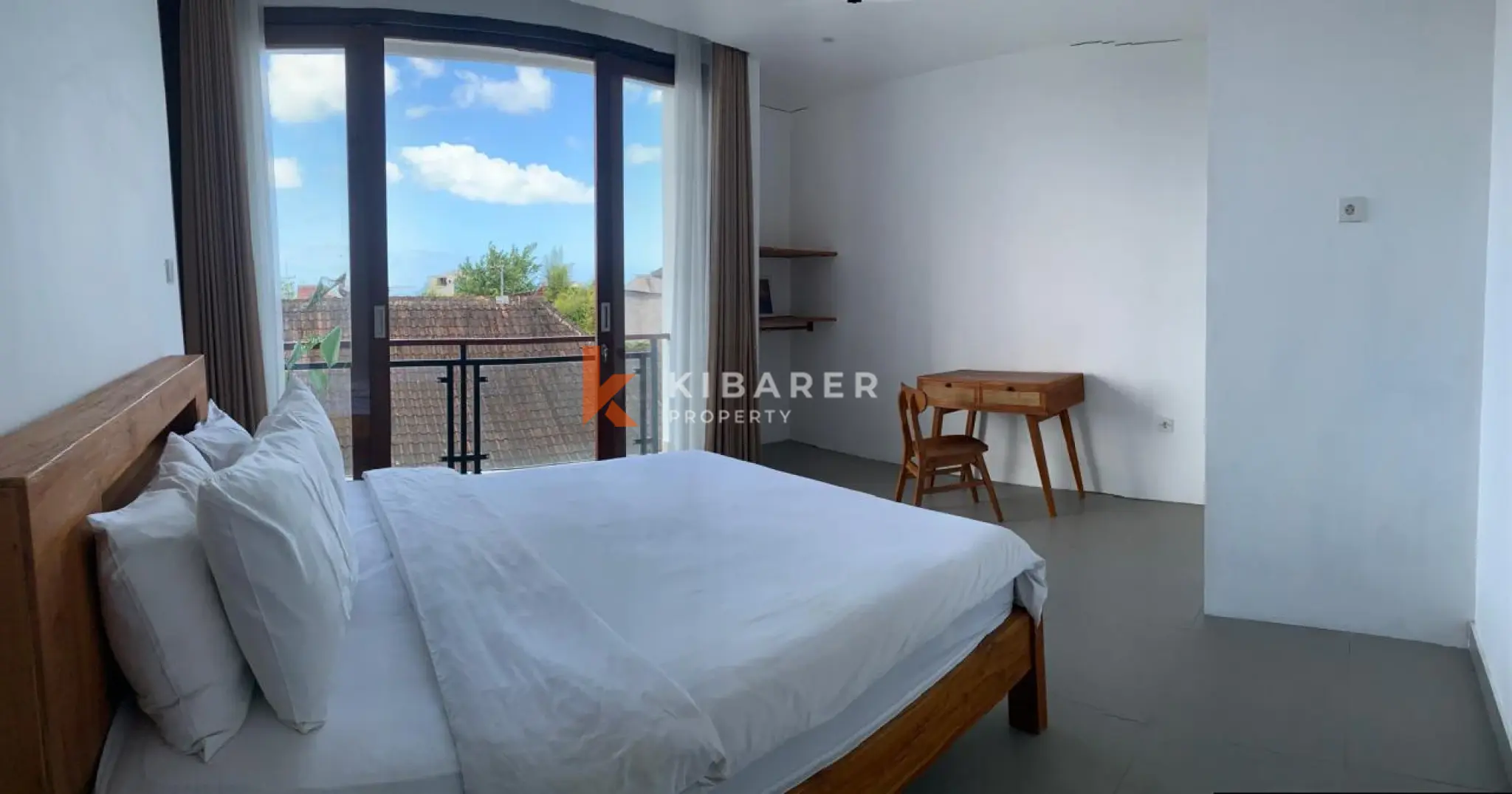 Chic Three-Bedroom Tropical Villa with Pool in Pantai Lima