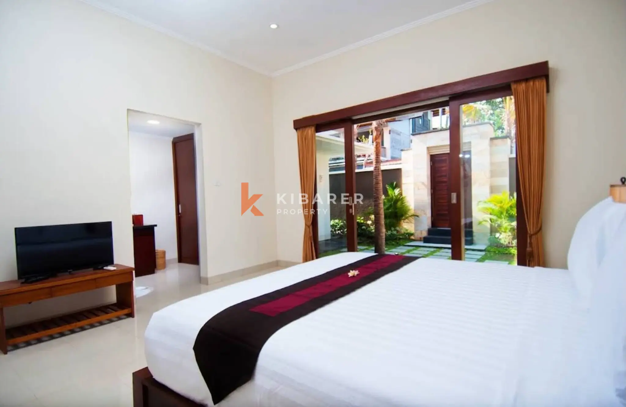 Charming Tropical Three Bedroom Villa with Open Style in Berawa