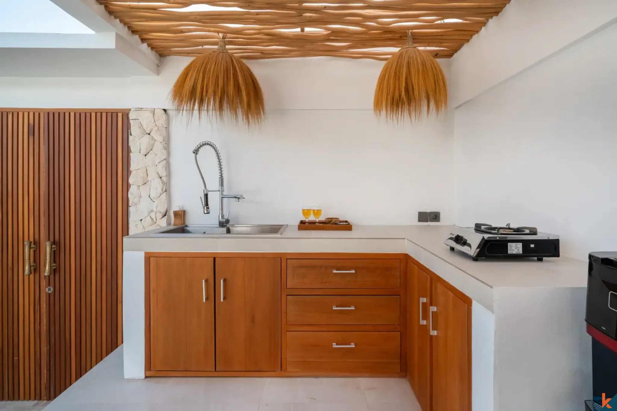 Long Leasehold 2-Bedroom Villa Walking Distance to the Beach in Nusa Lembongan
