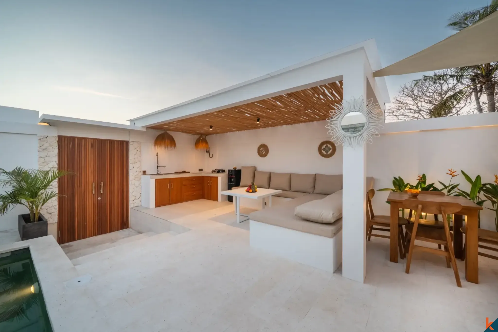 Long Leasehold 2-Bedroom Villa Walking Distance to the Beach in Nusa Lembongan