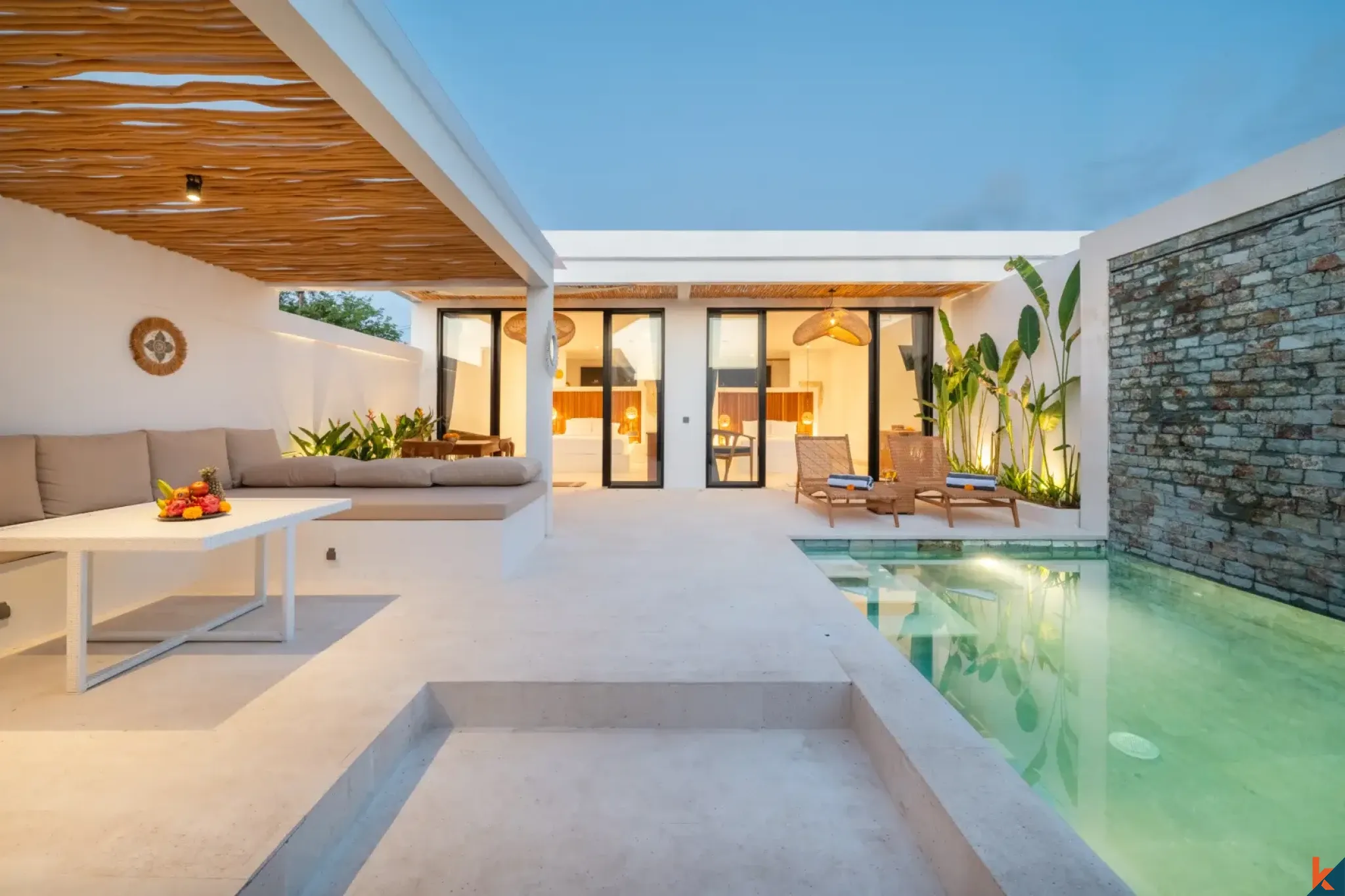 Long Leasehold 2-Bedroom Villa Walking Distance to the Beach in Nusa Lembongan