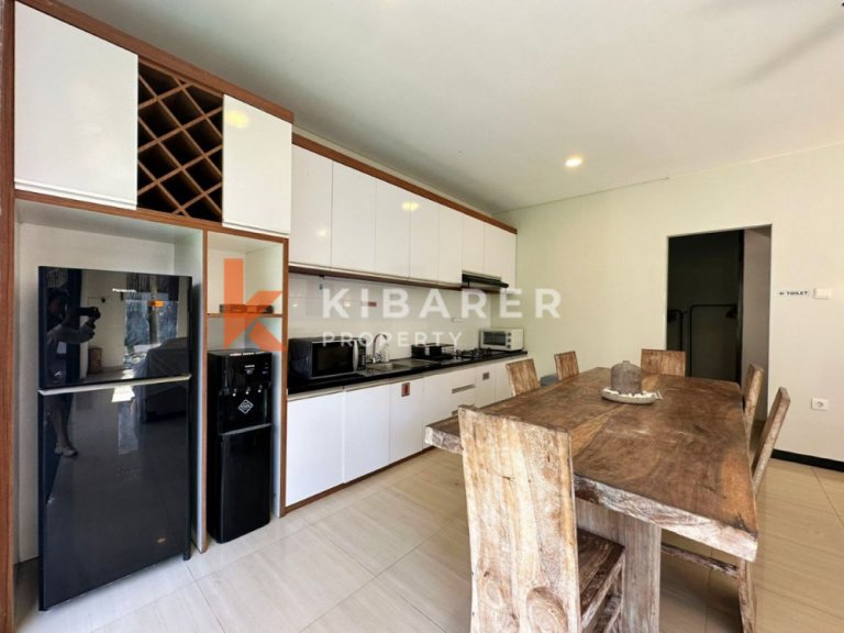 Gorgeous Three Bedrooms Enclosed Living Villa in Jimbaran