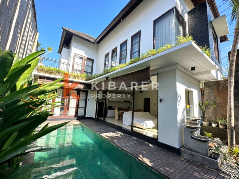 Gorgeous Three Bedrooms Enclosed Living Villa in Jimbaran