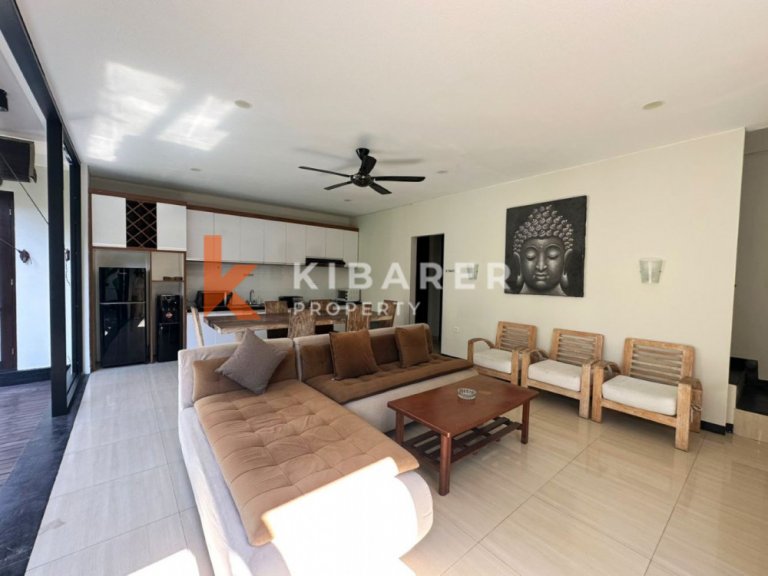 Gorgeous Three Bedrooms Enclosed Living Villa in Jimbaran