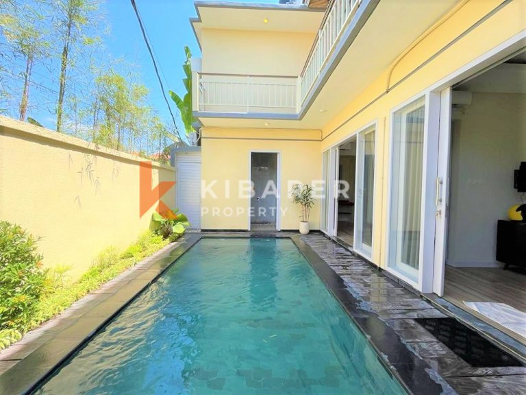 Classic Two Bedrooms Enclosed Living Villa Situated In Padonan-Canggu