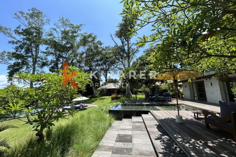 Luxury Five-Bedroom Villa set in nature situated in peaceful area Cemagi